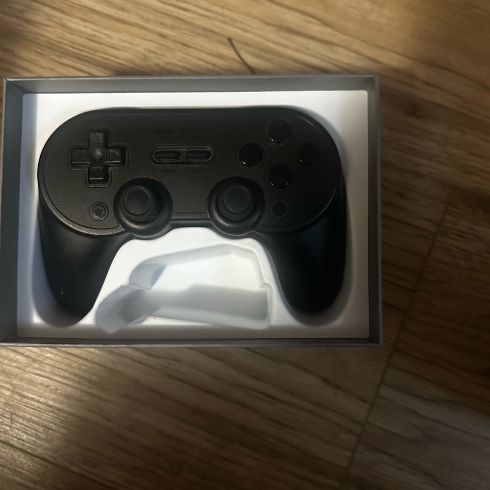 8bitdo sn30 pro wireless controller - Picture 2 of 3